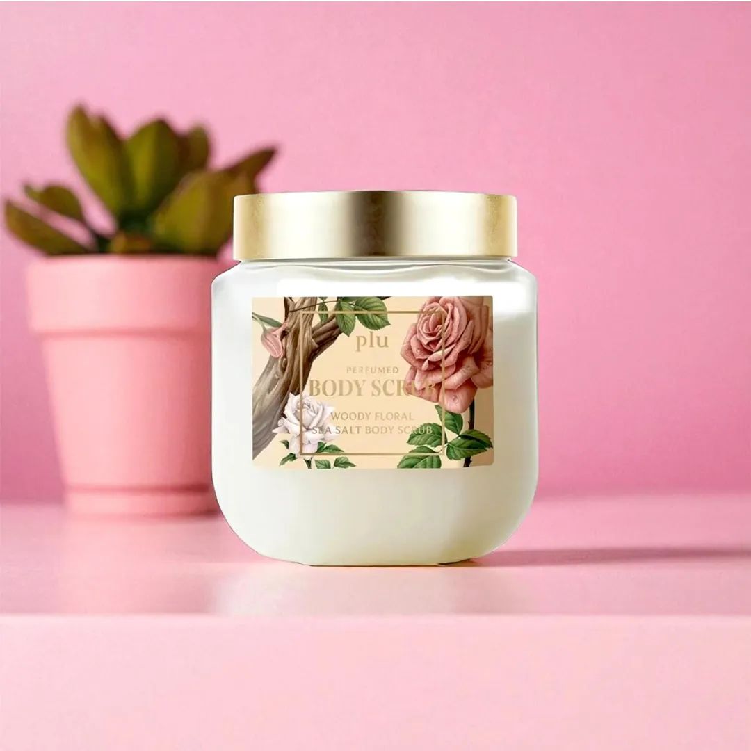 Plu Perfumed Sea Salt Body Scrub (Woody Floral) - 500g