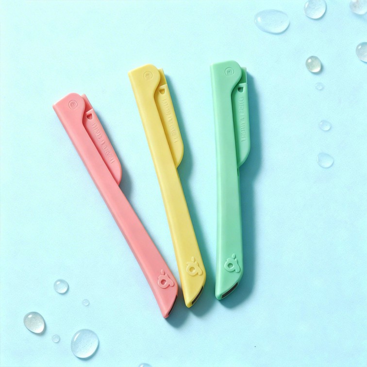Prinsia Eyebrow Razor (With Curve) - 3pcs